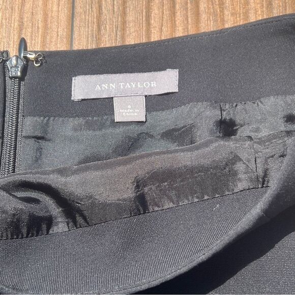 Ann Taylor Classic Black Pencil Skirt - Picture 2 of 6